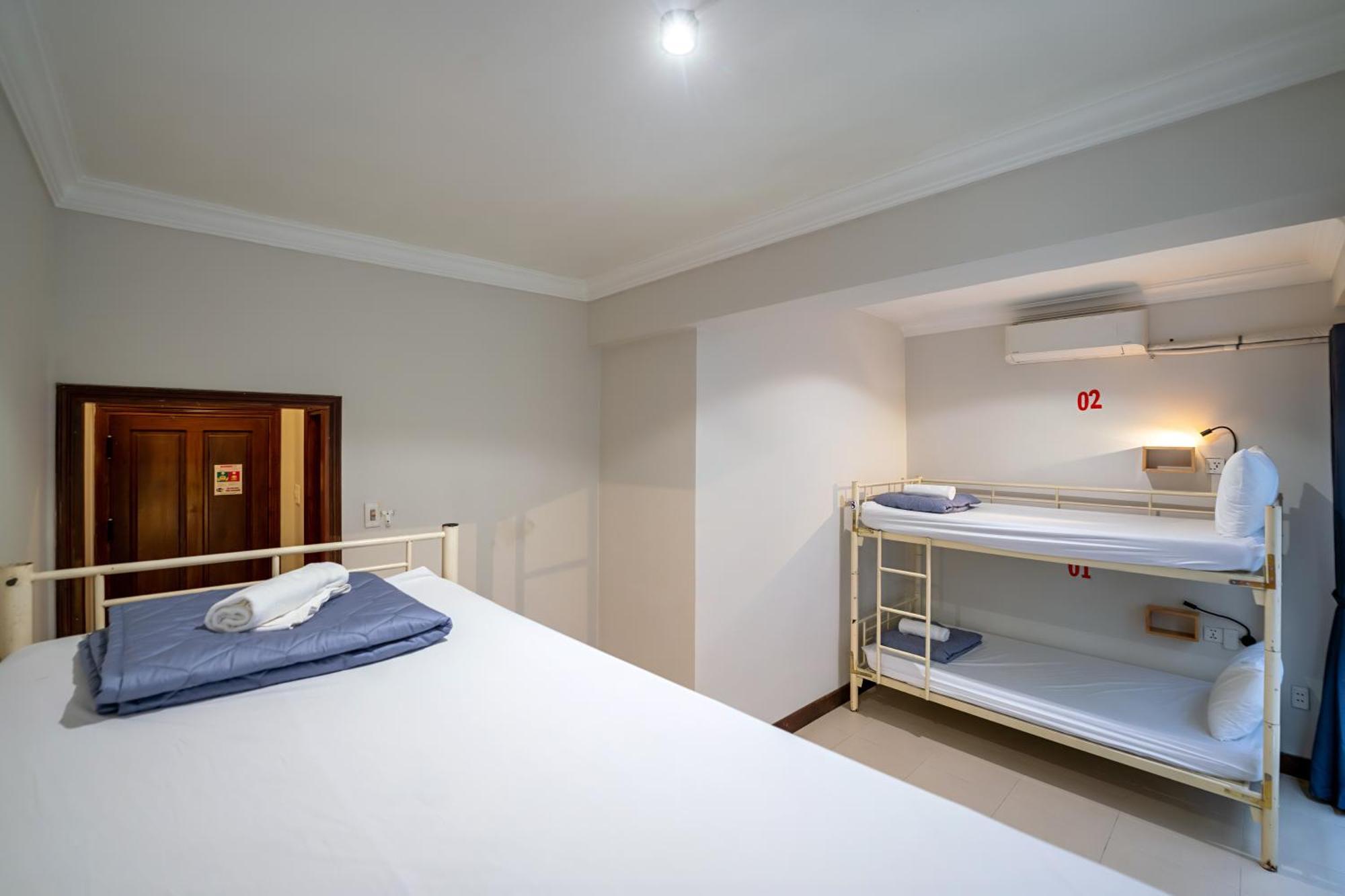 Harmony Old Town Hostel And Pool Bar 호이안 외부 사진
