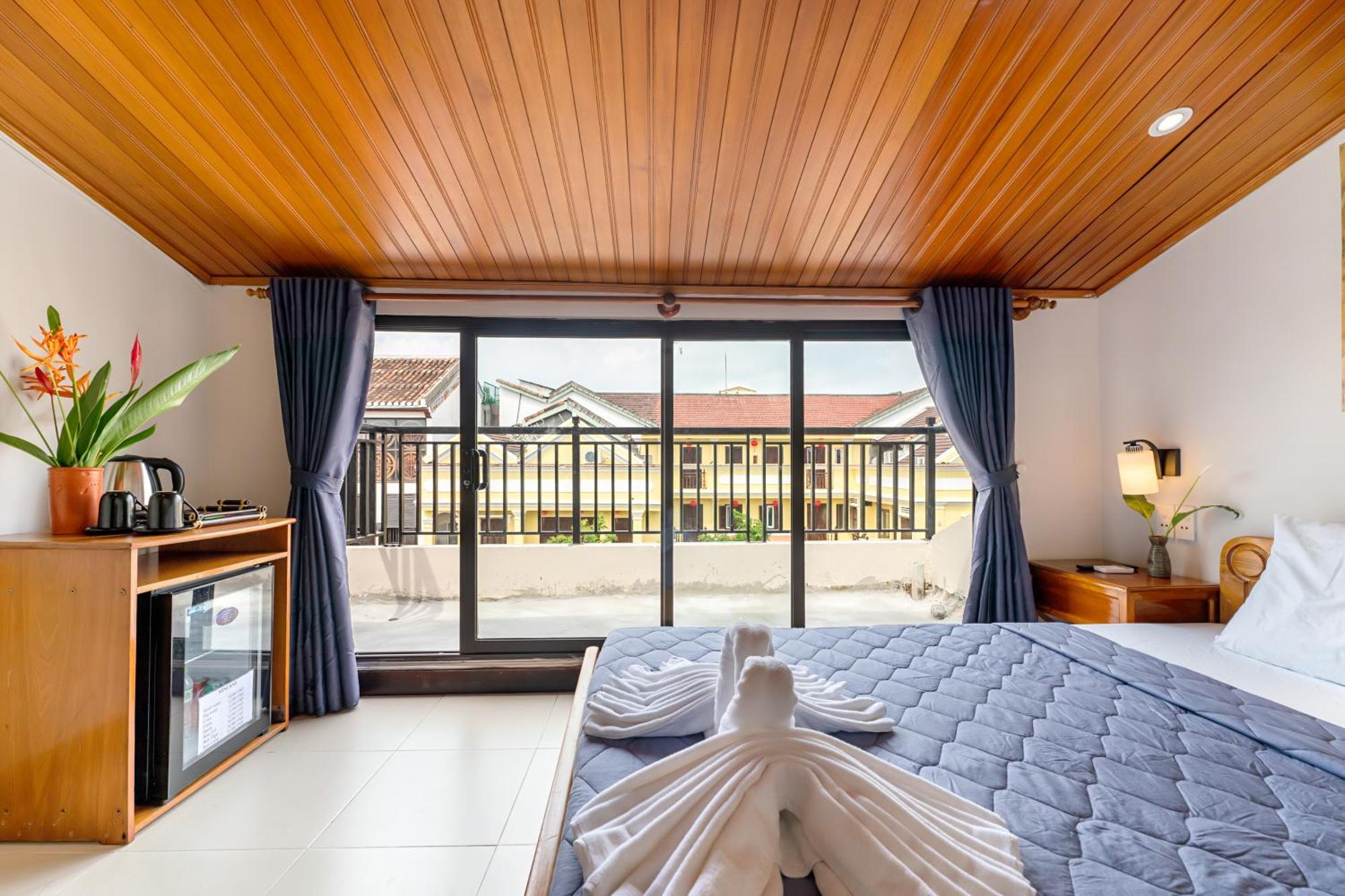 Harmony Old Town Hostel And Pool Bar 호이안 외부 사진