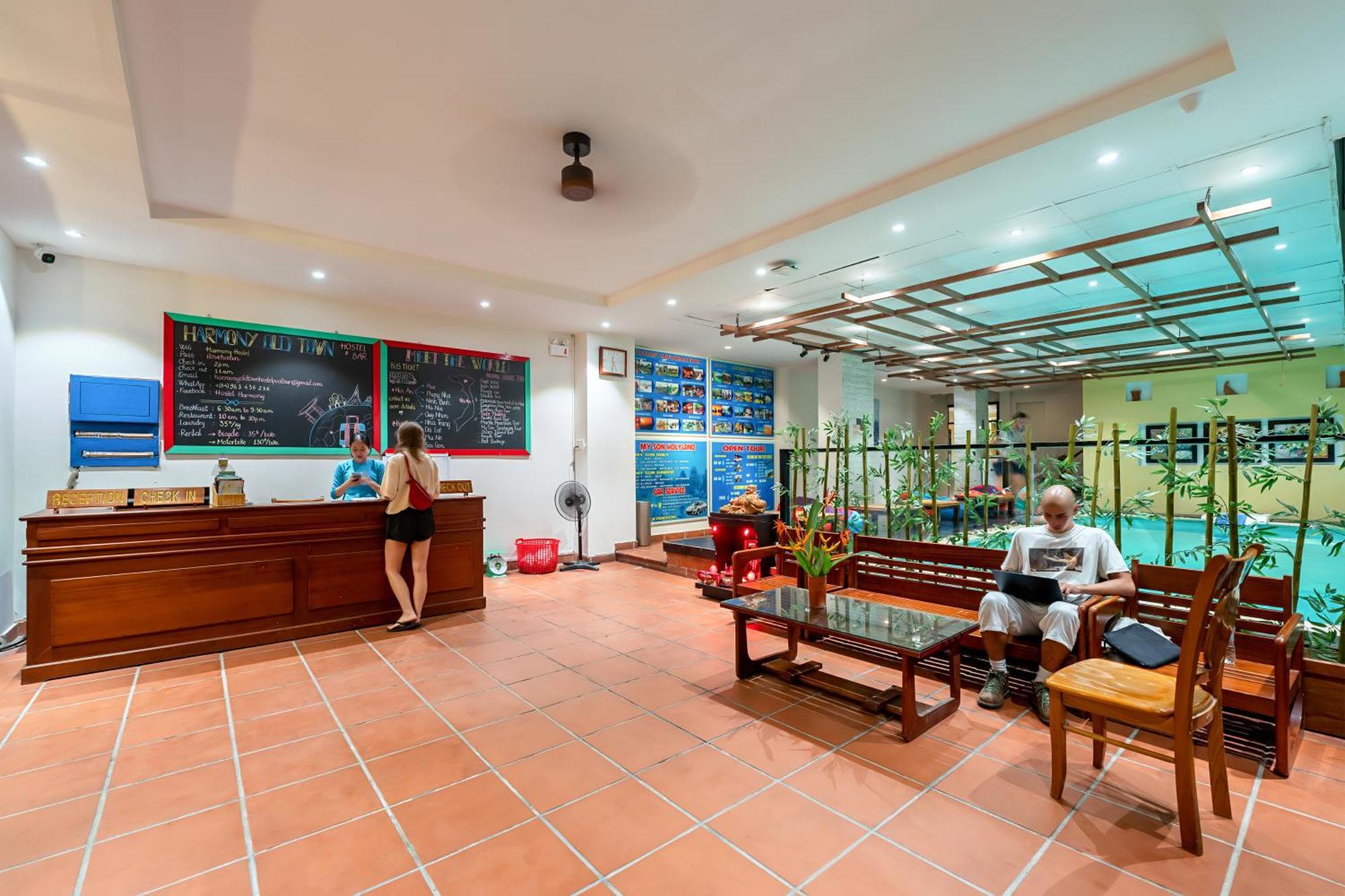 Harmony Old Town Hostel And Pool Bar 호이안 외부 사진