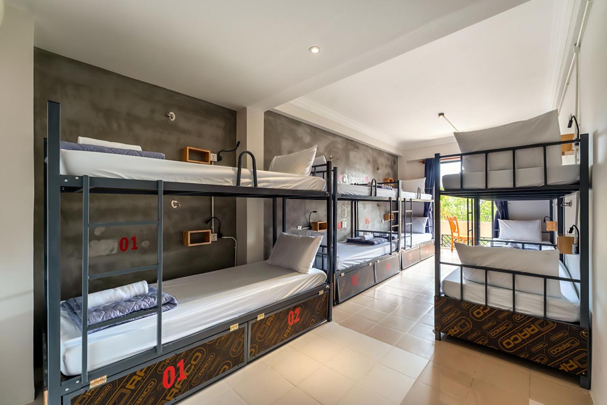 Harmony Old Town Hostel And Pool Bar 호이안 외부 사진